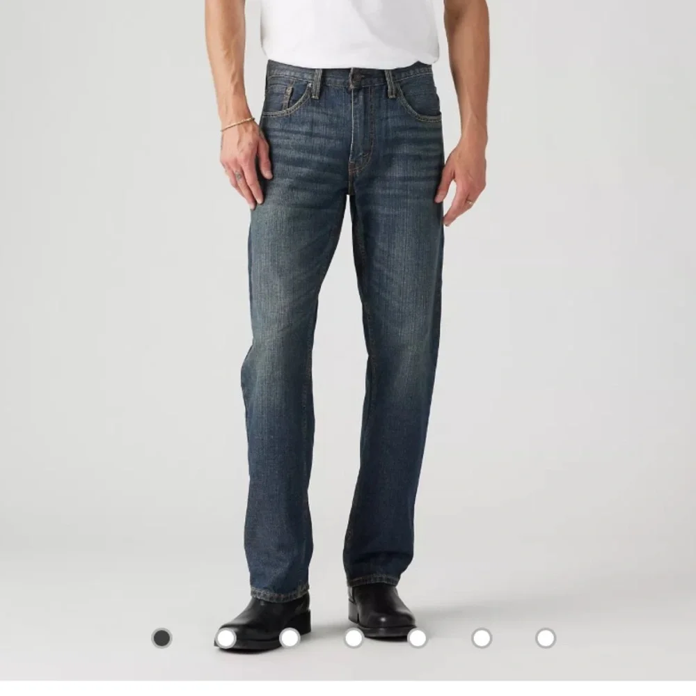 Levi’s 559 Relaxed Straight Fit men’s denim jeans Size 38 x 34. New with…